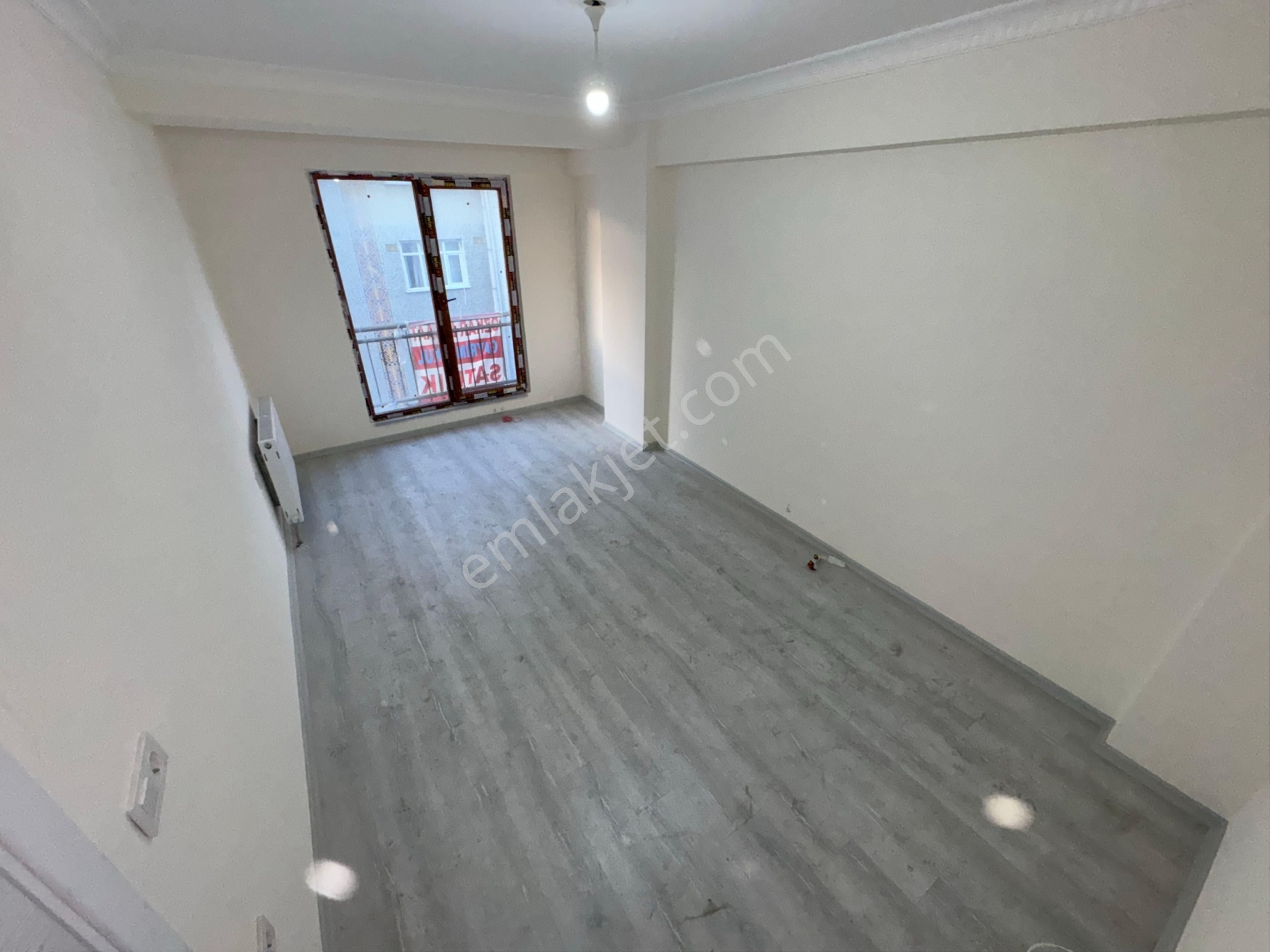 Zaferyapıgayrimenkulden Satılıksıfırdaire 3.kat2+1 85m2 Tranvayacepheistanbul Sultangazi U.mumcumhde