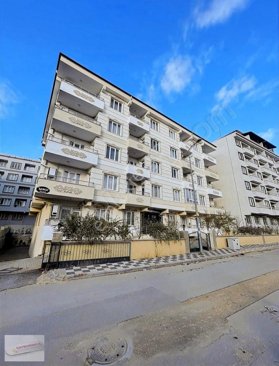Üniversite Emlaktan Park Cepheli Kiralık 1+1 Stüdyo Daire