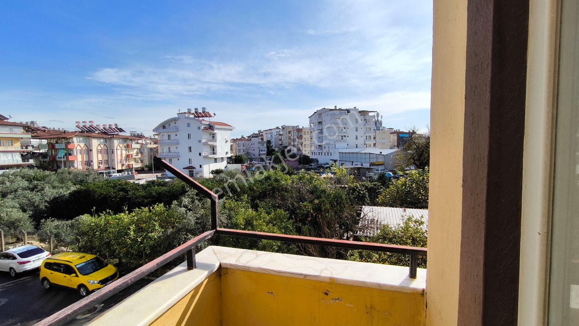 Manavgat Örnek Mahallesi'nde 3+1 Kiralık Daire