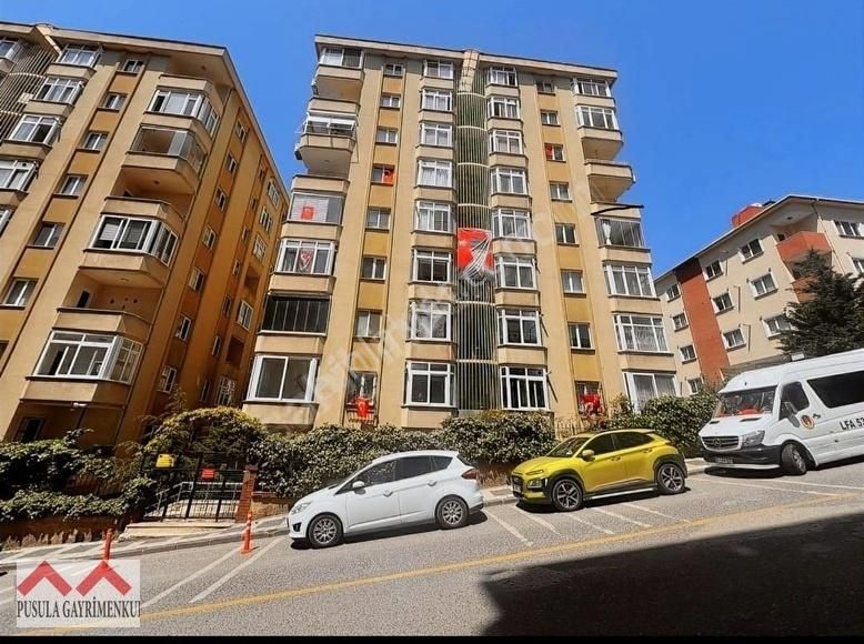 Berrak Sitesi Yatırımlık Fırsat 3+1 Satılık Balkonlu