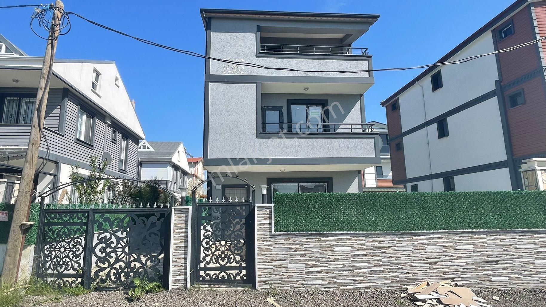 Koyuncu Gyrm'den Yeniçiftlik Merkezde Müstakil 5+1 Lüx Villa - Görsel 2