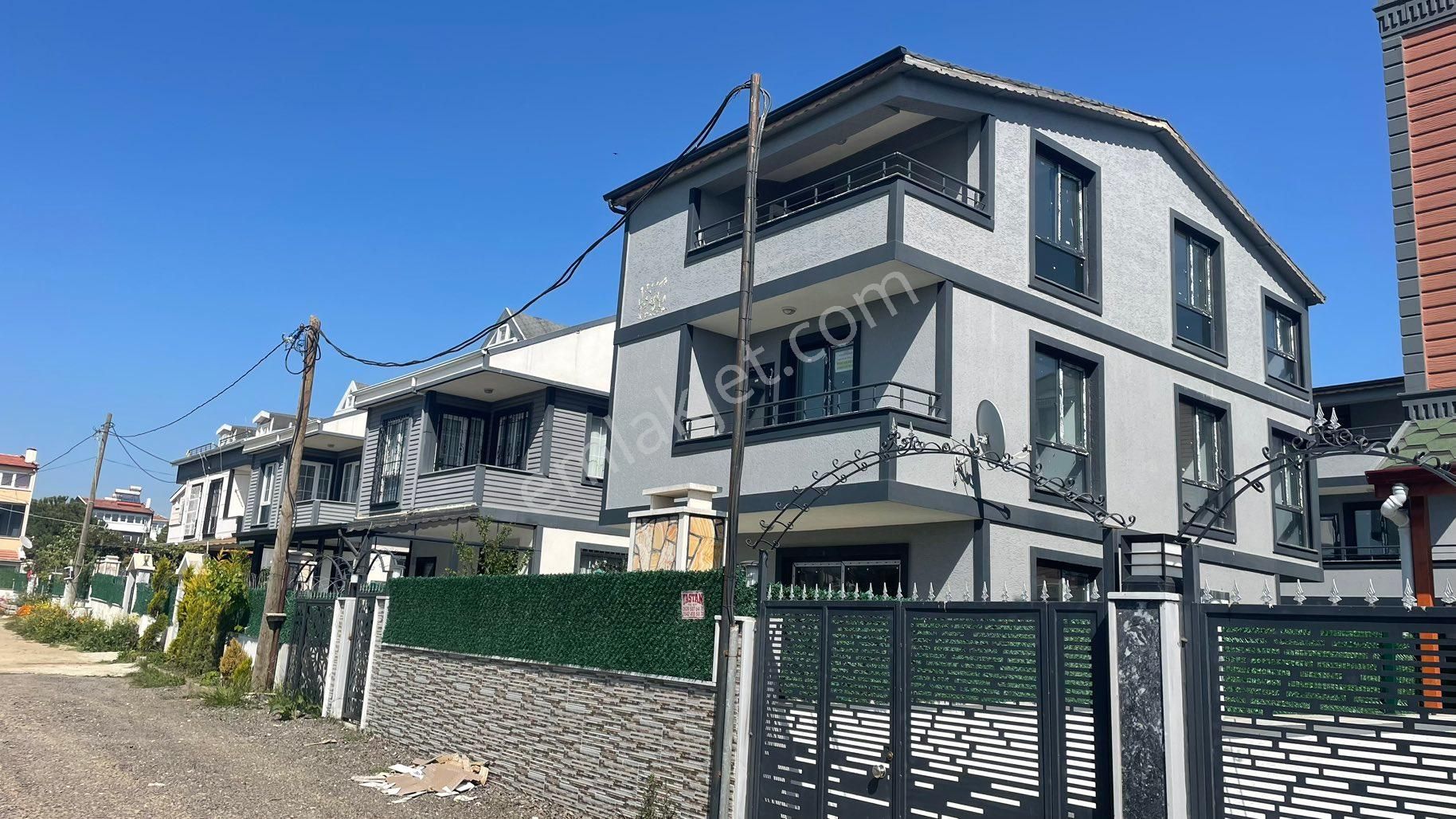 Koyuncu Gyrm'den Yeniçiftlik Merkezde Müstakil 5+1 Lüx Villa
