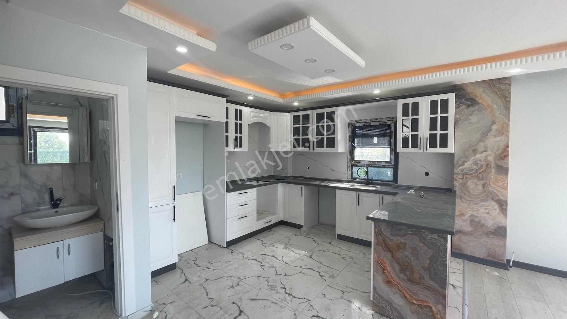 Koyuncu Gyrm'den Yeniçiftlik Merkezde Müstakil 5+1 Lüx Villa - Görsel 23