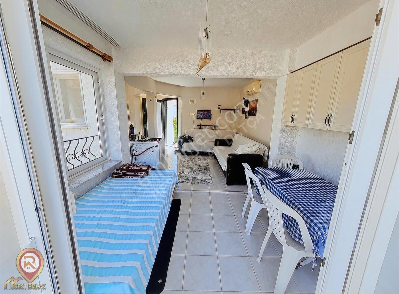 Rest Emlak - Deniz Kenarında 1+1 Eşyalı Daire - Görsel 3