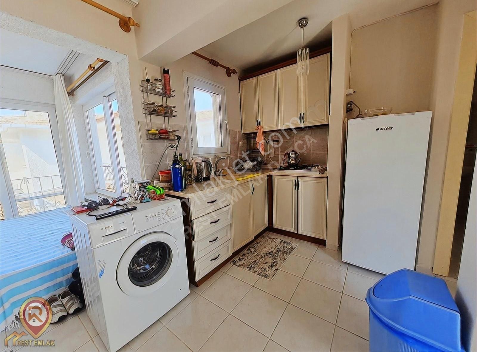 Rest Emlak - Deniz Kenarında 1+1 Eşyalı Daire - Görsel 15