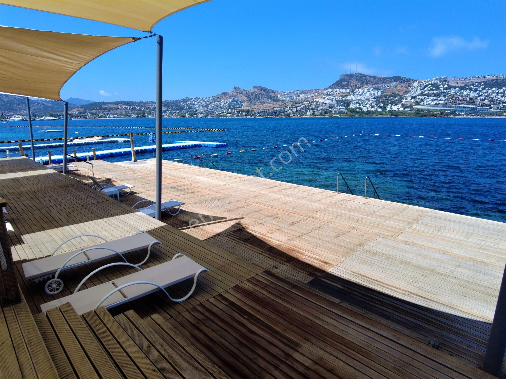 Bodrum Gündoğan Güvenlikli, Plajlı Ve Elit Sitede Lüks Kiralık