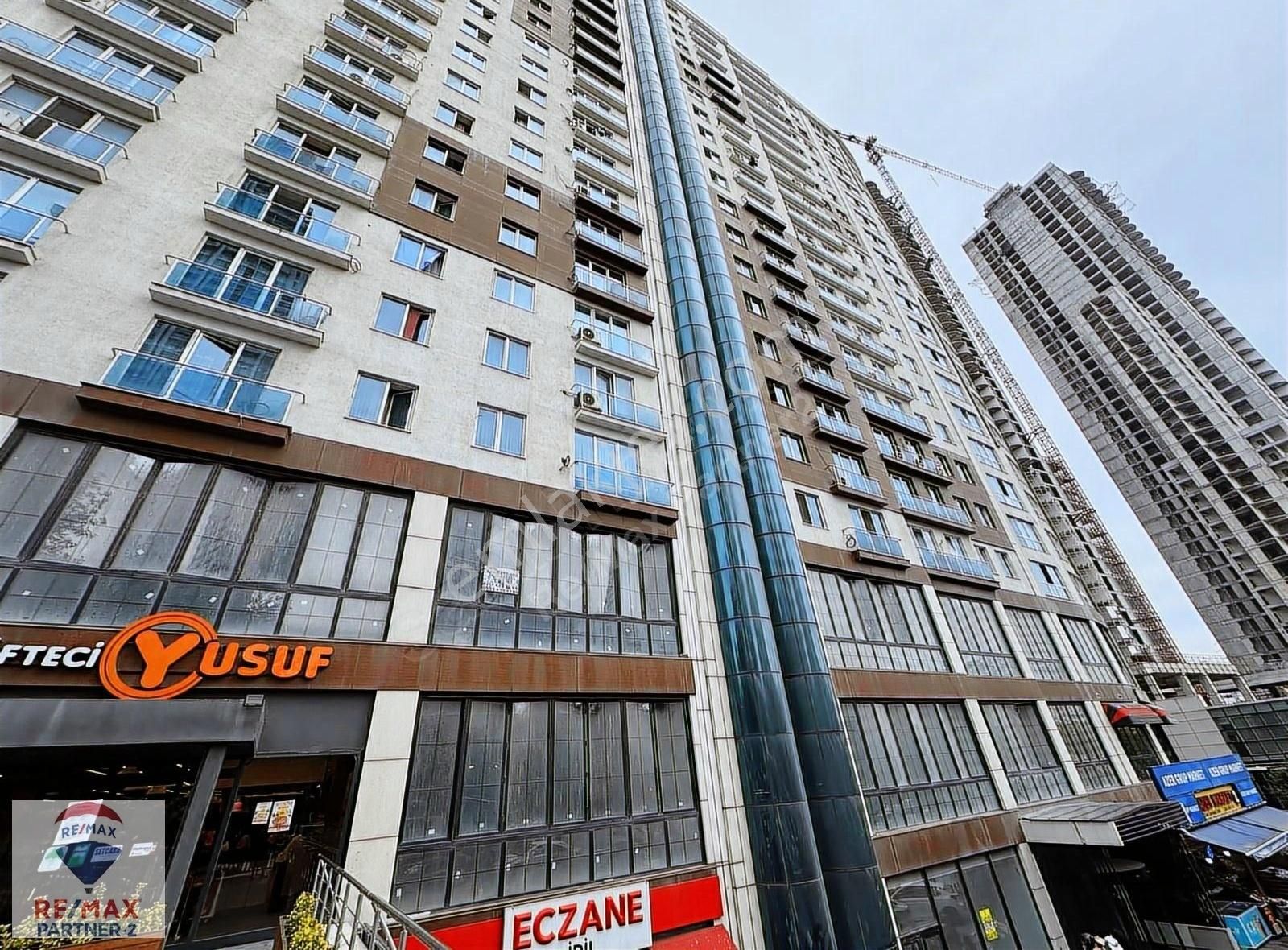 Şafak Resıdence 1+1 60m² Havuz Ve Peyzaj Cepheli Eşyalı Daire