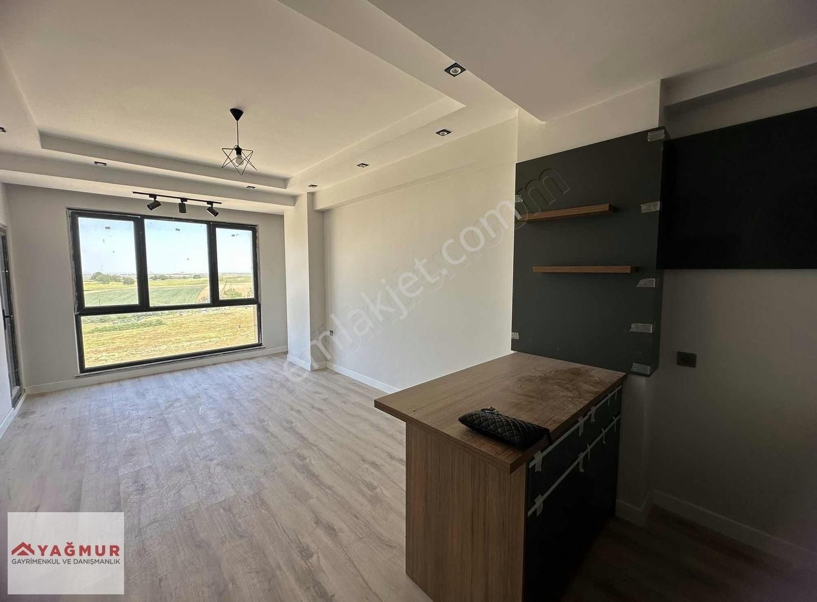 Yg'den Uysal Lusso'da Satılık Ara Kat Daire