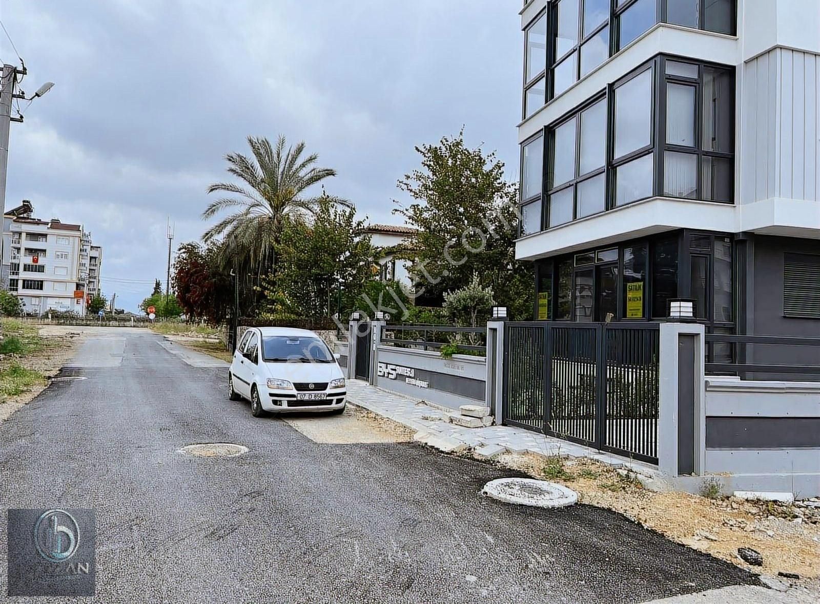 Döşemealtı Belediye Yanı Sıfır 1+1