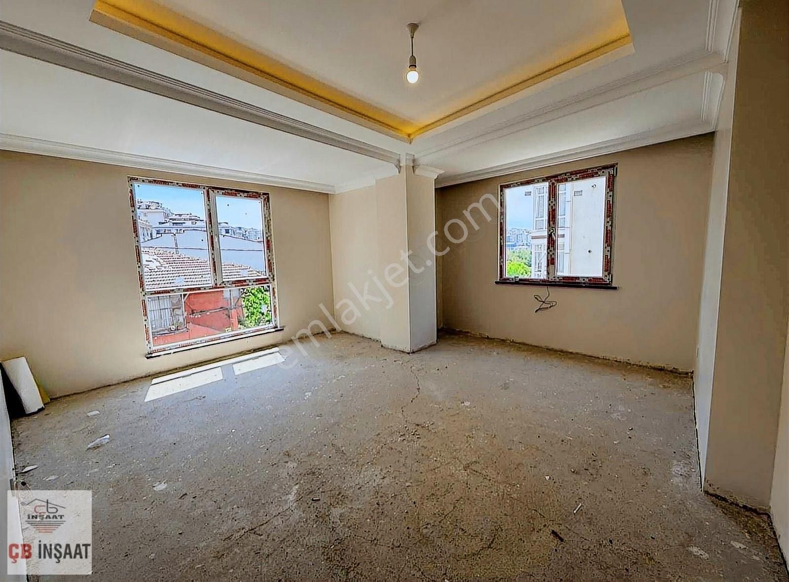 Çb'den Güzeltepe Mh 2+1 Ön Cephe Metroya 200 Metre Satılık 1.kat