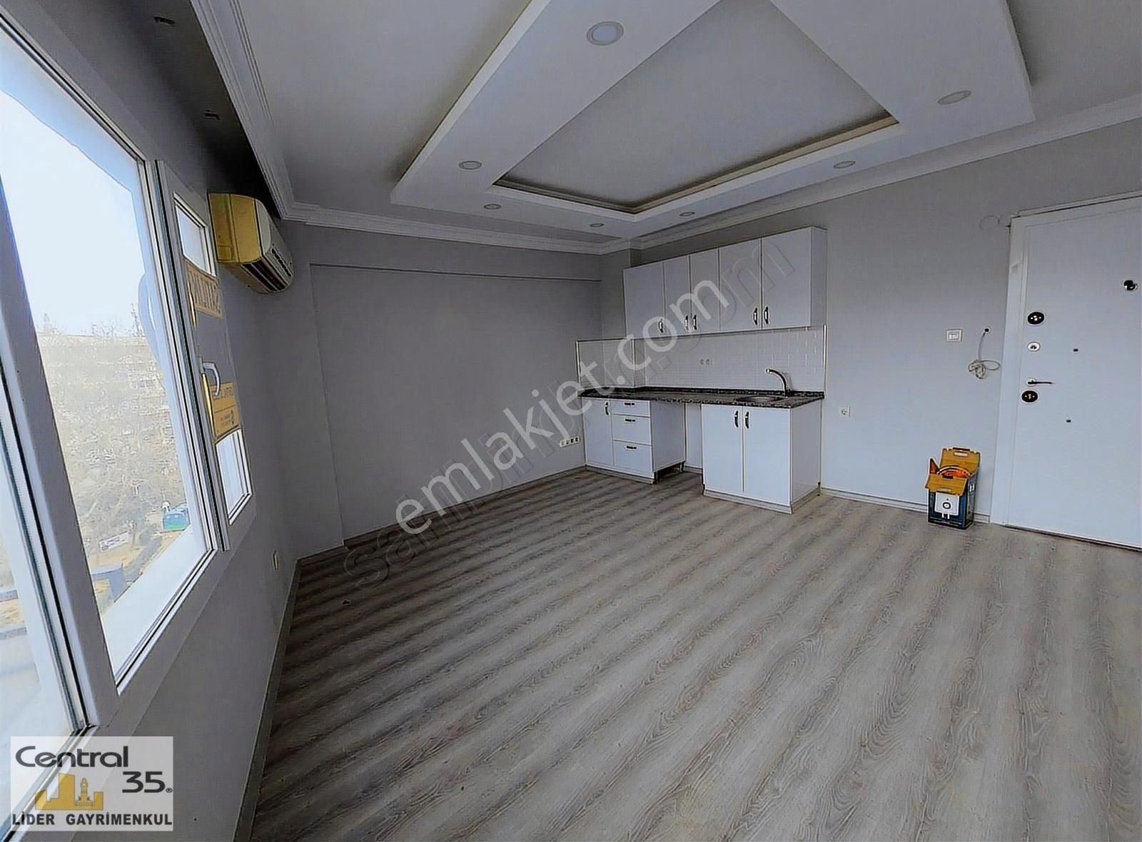 Central 35 Şirinyerde Cadde Üzerı Klimalı 24 M2 Kiracılı Ofis