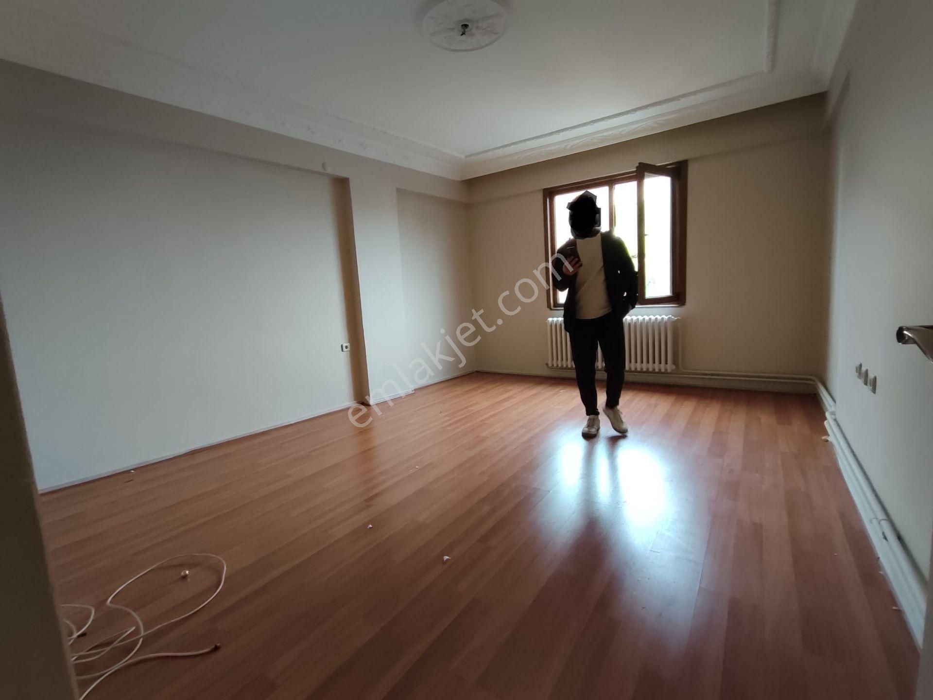 Cihan Emlaktan Kiralık