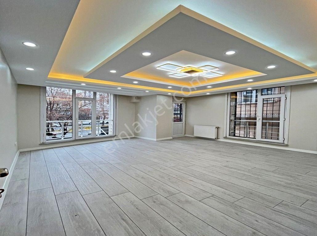 Başkent Yapı'dan Çift Balkonlu 2+1 Dizaynlı Ara Kat Daire