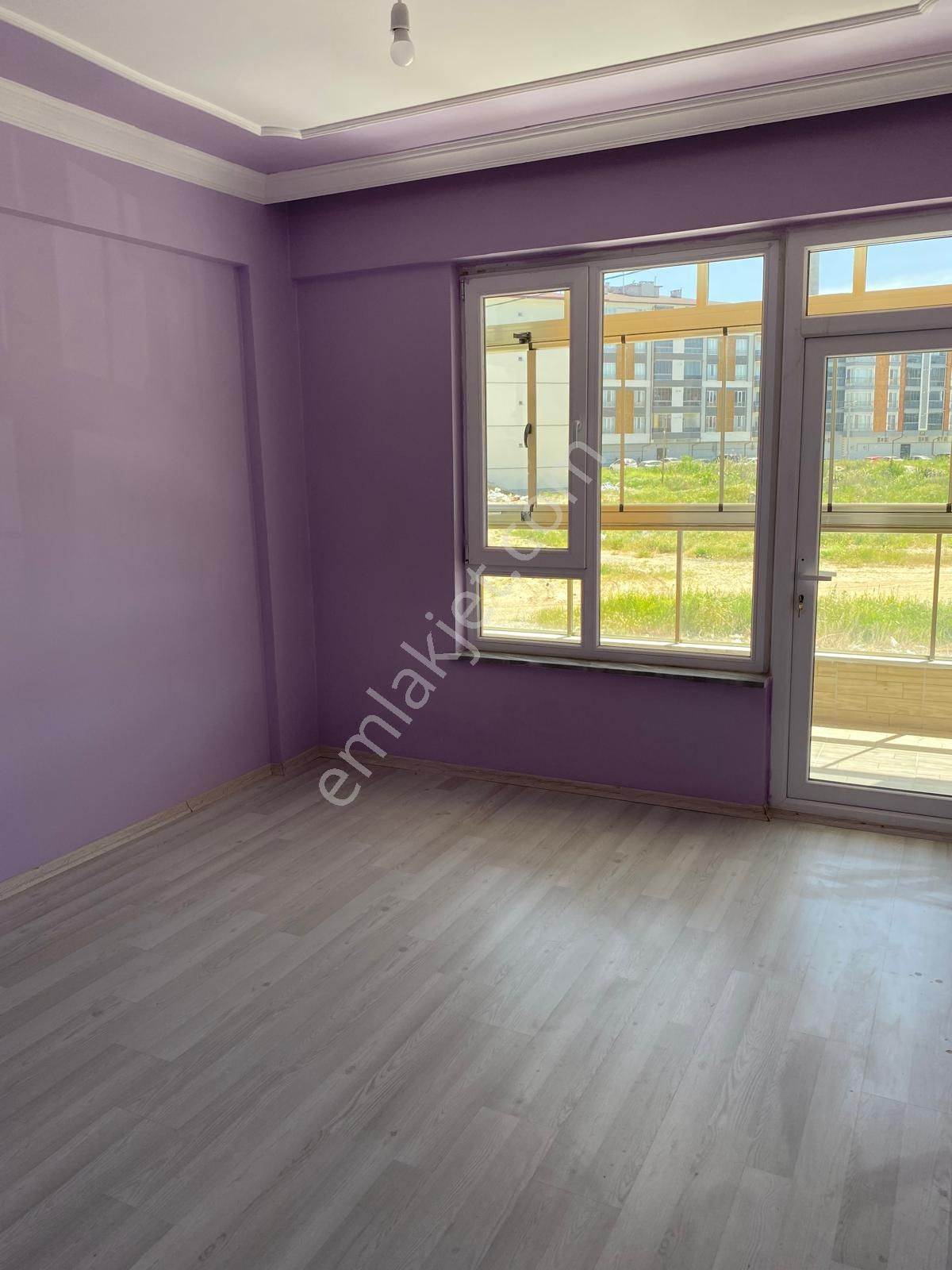 Beyşehir Müftü Mah.3+1 Doğalgazlı Yüksek Giriş Kiralık Daire