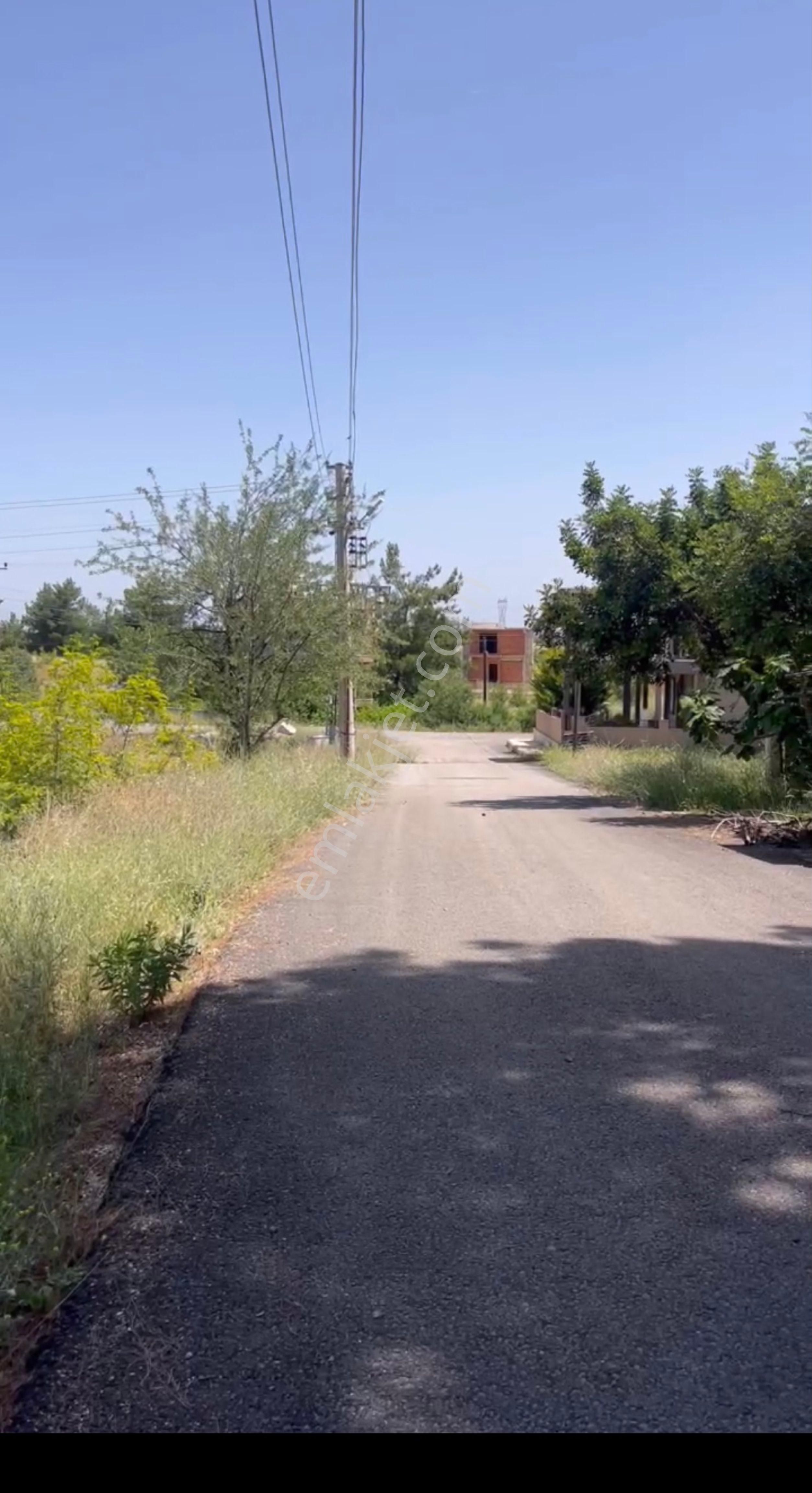 D.altı Düzlerçamı Satılık Villa Arsası