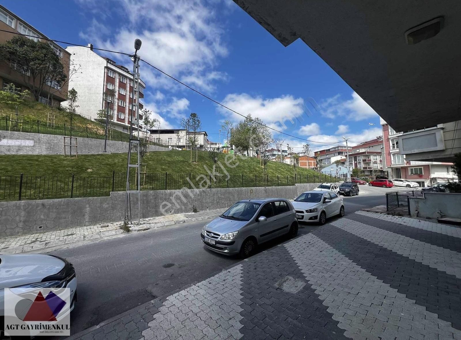 Merkez Mahallesi Satılık Büro Ofis Dükkan