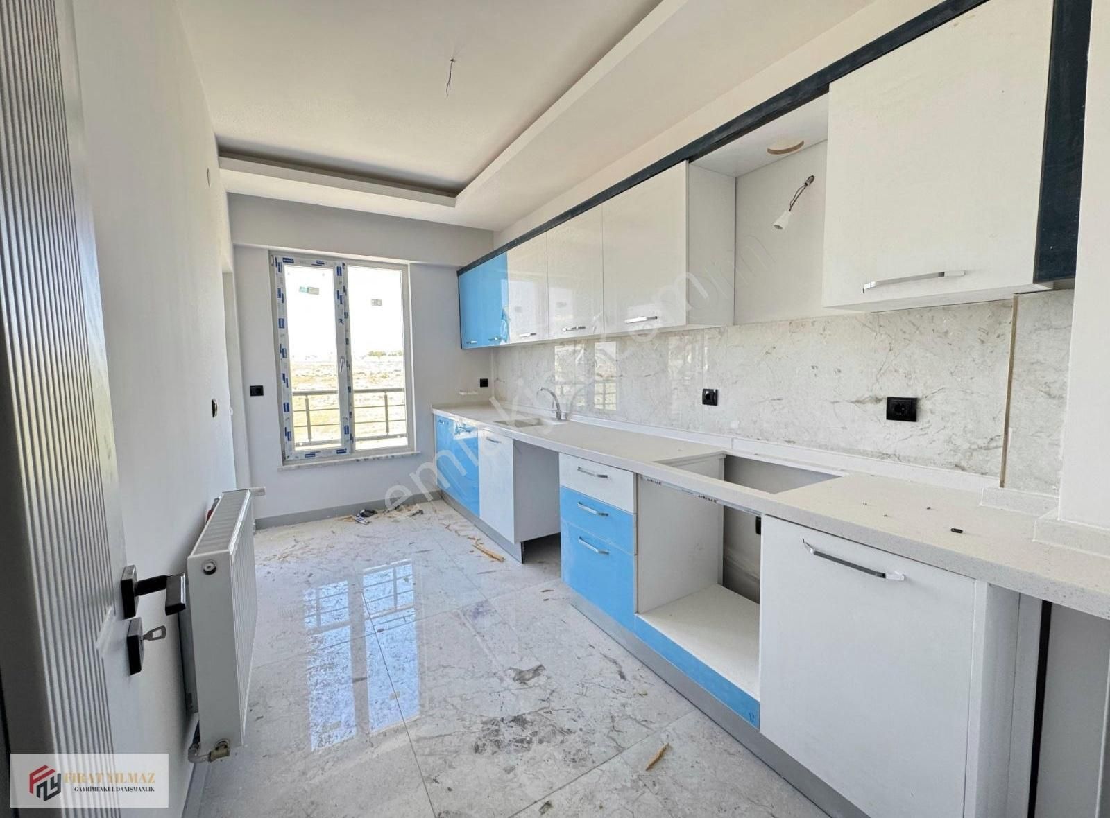 Papatya Caddesi Arkasında 2.5+1 Sıfır Kiralık Daire