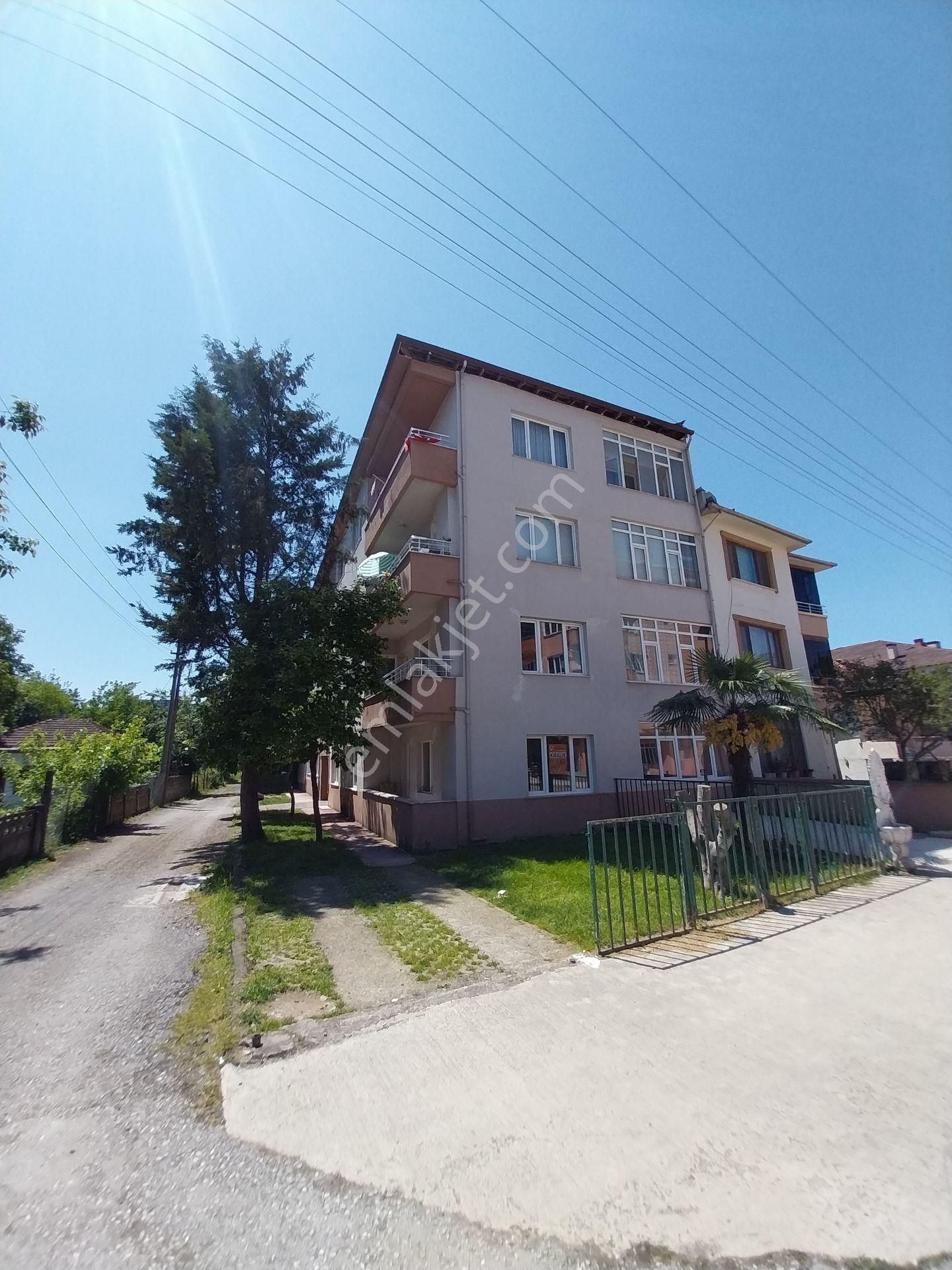 Düzce Merkez Kiremitocağı Mahallesinde Kiralık 2+1 Daire