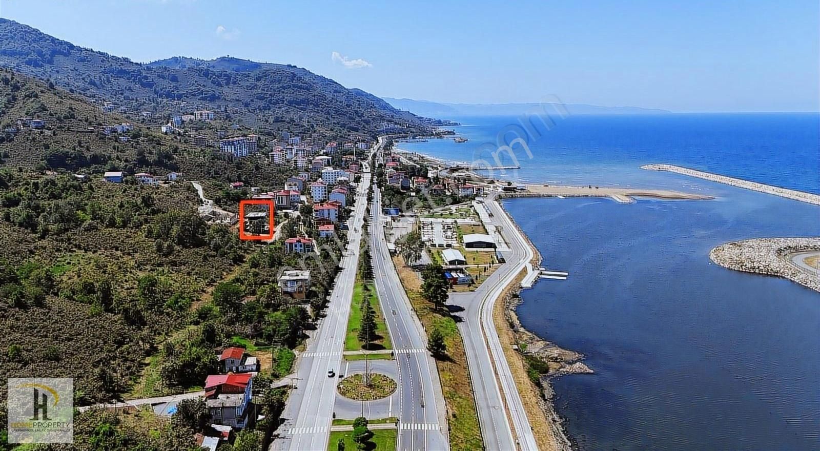 Gülyalı Merkez Sahile Yakın 3+1 Deniz Manzaralı Satılık Daire