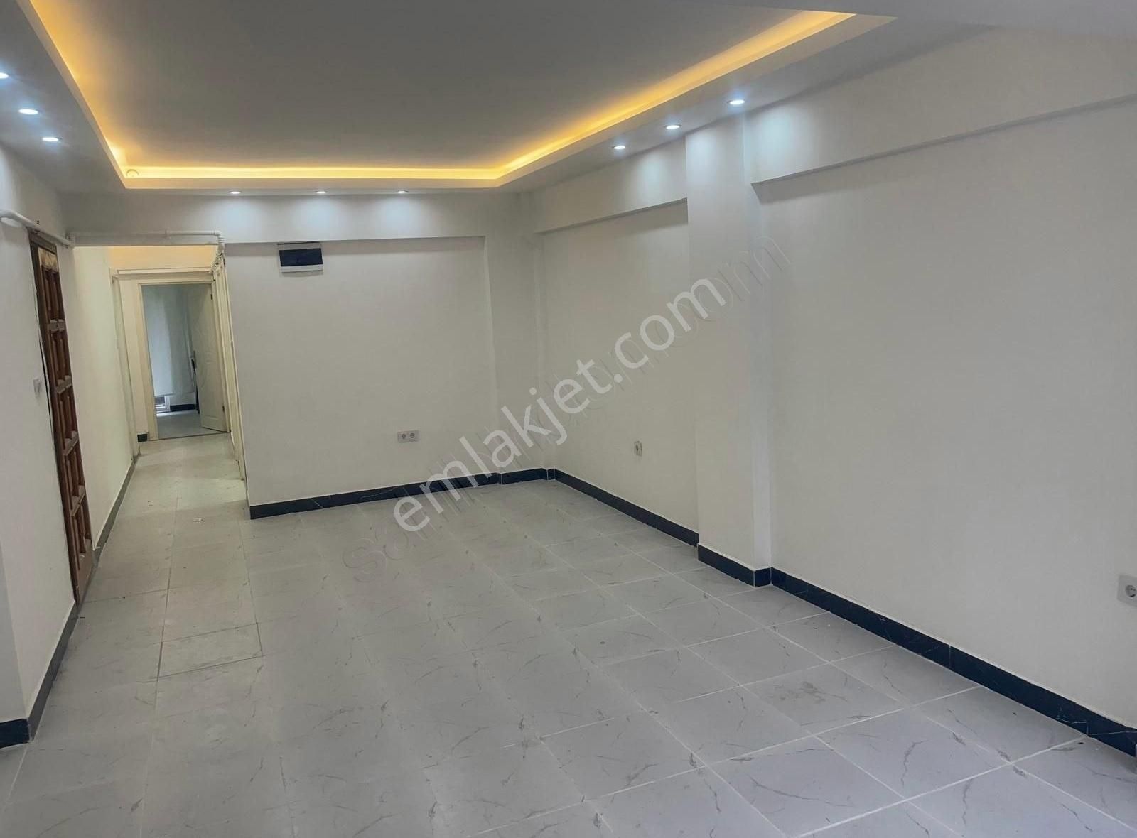 Yalova Merkezde Satılık 3+1 Daire