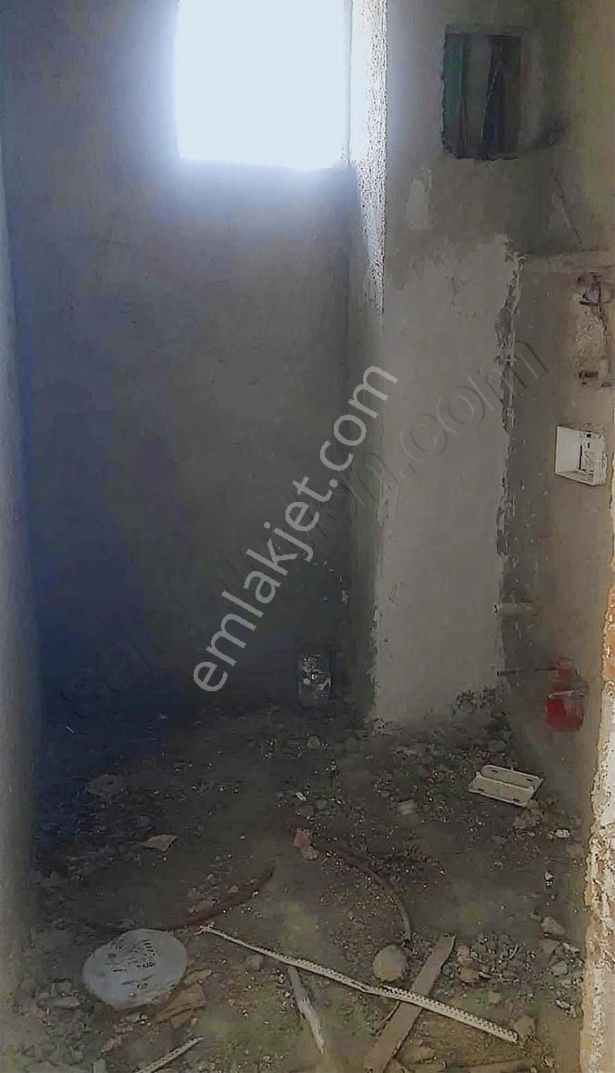 Çıplaklı Mahallesin'de Satılık 1+1 Manzaralı Daire