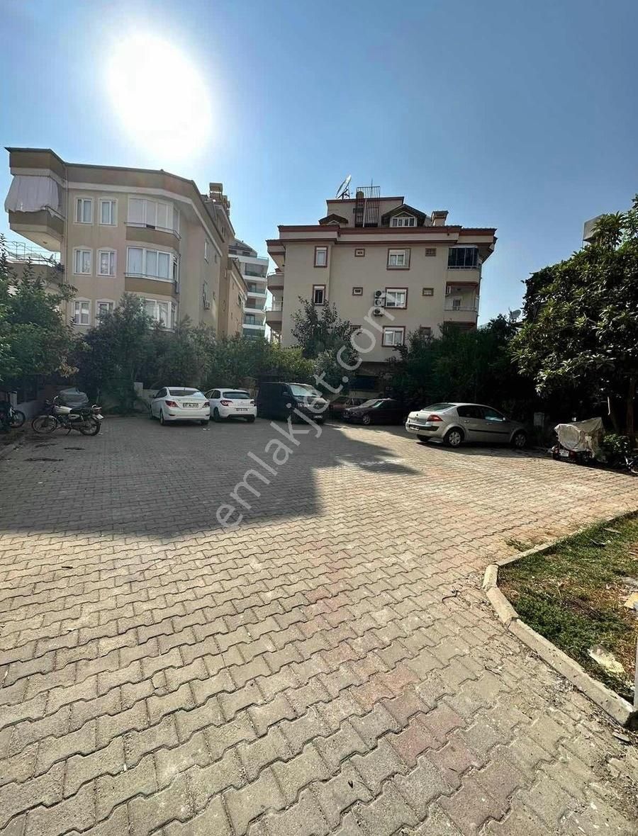 Çevreyolu Üzeri 2+1 Dairemiz Tadilatla 3+1 Yapılmıştır