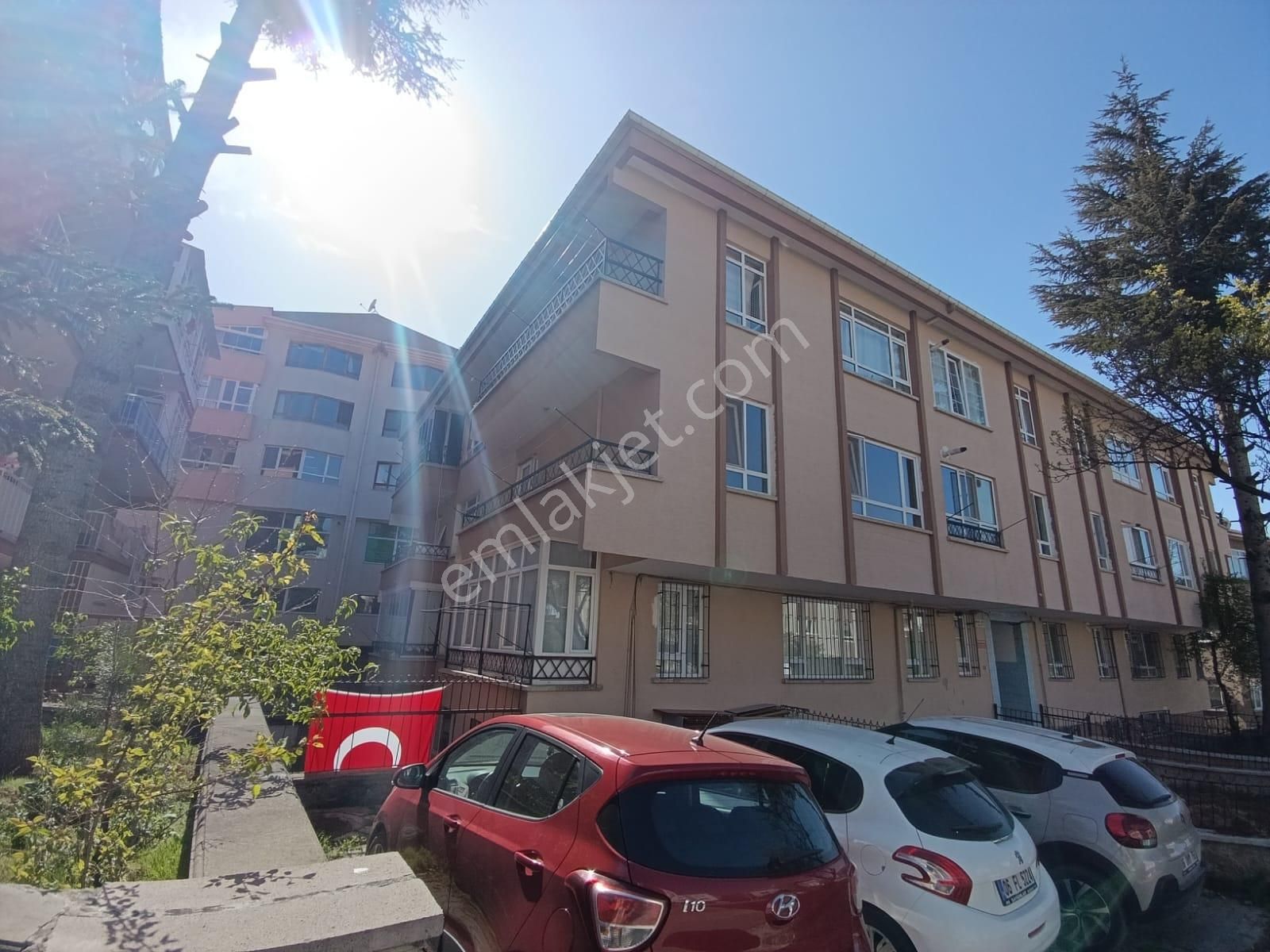 Şehit Cevdet Özdemir Mahallesi 3+1 Ara Kat Kiralık Daire
