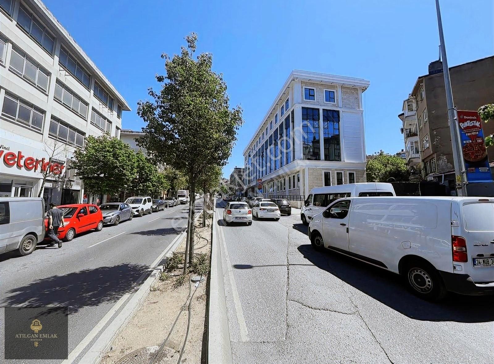 Üsküdar'da Merkezi Konumda 1+1 Satılık Daire