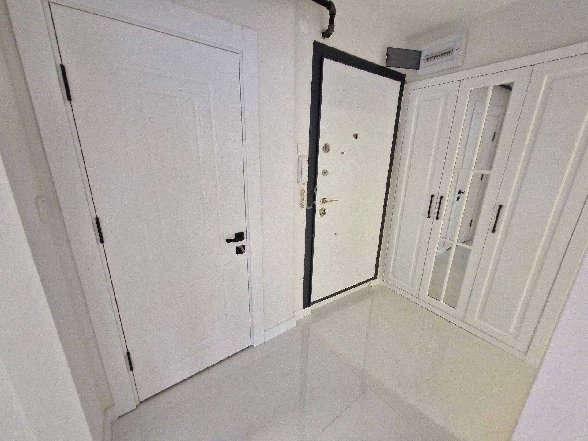 Çamlık Ta Sahile Yakın 3+1 Köşe Full Tadilatlı Doğalgazlı Mkdden - Görsel 27