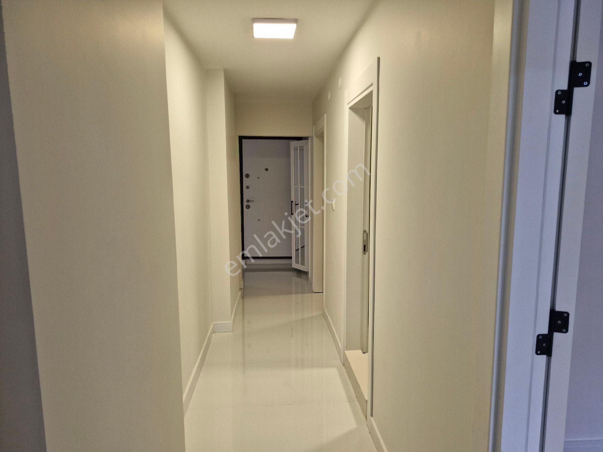 Çamlık Ta Sahile Yakın 3+1 Köşe Full Tadilatlı Doğalgazlı Mkdden - Görsel 20