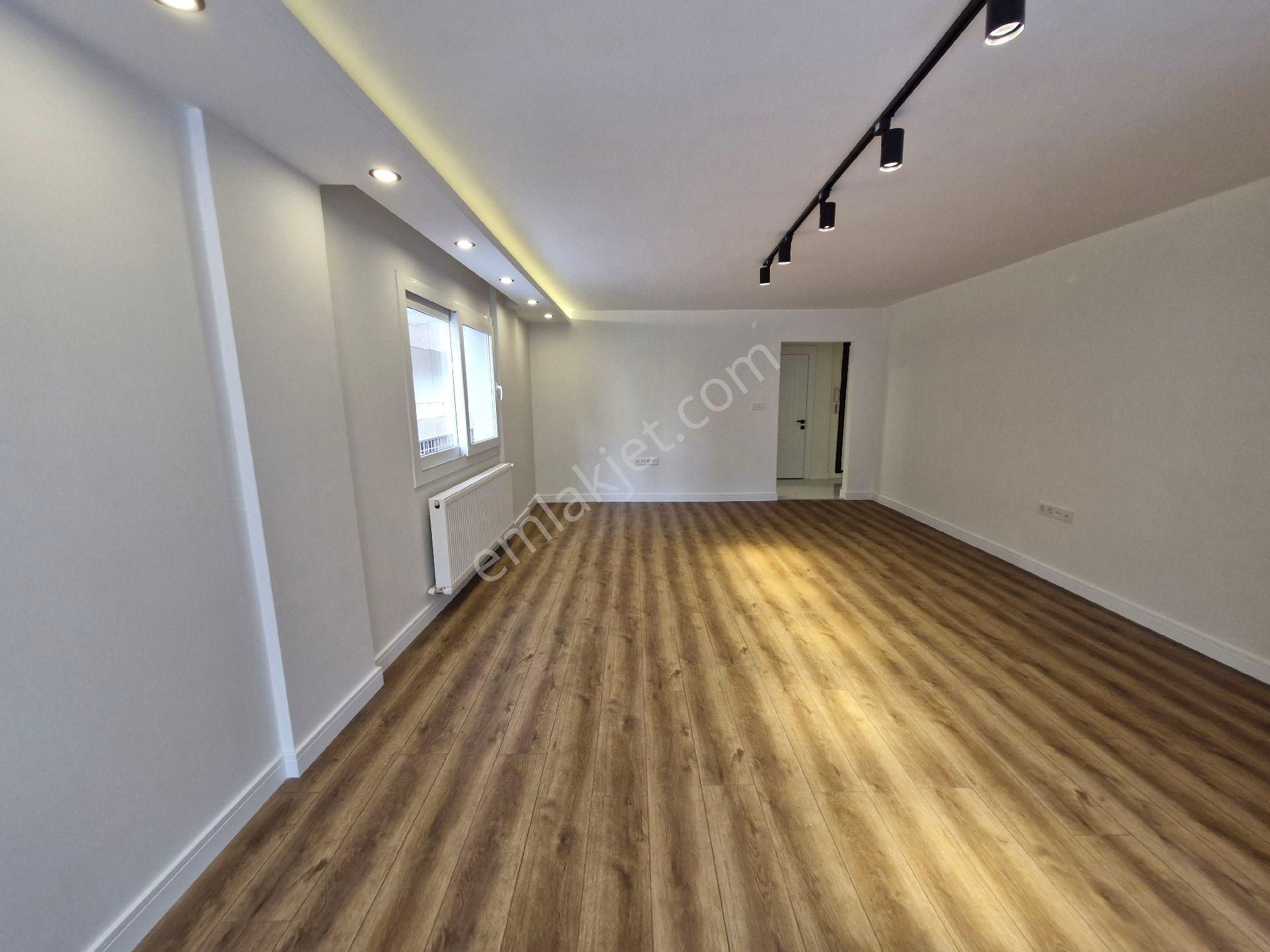 Çamlık Ta Sahile Yakın 3+1 Köşe Full Tadilatlı Doğalgazlı Mkdden - Görsel 34