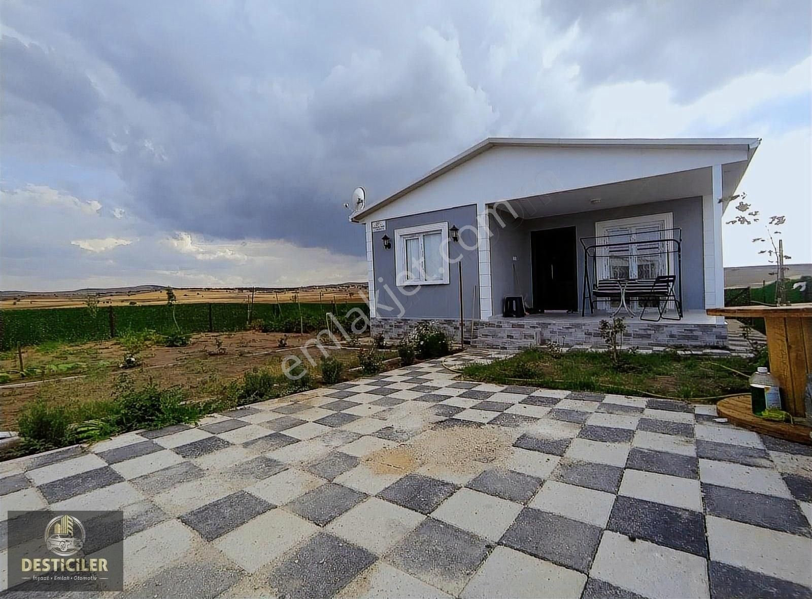Hg-035 Şehre 12 Km Hazır Kurulu 336 M2 Hobi Bahçesi