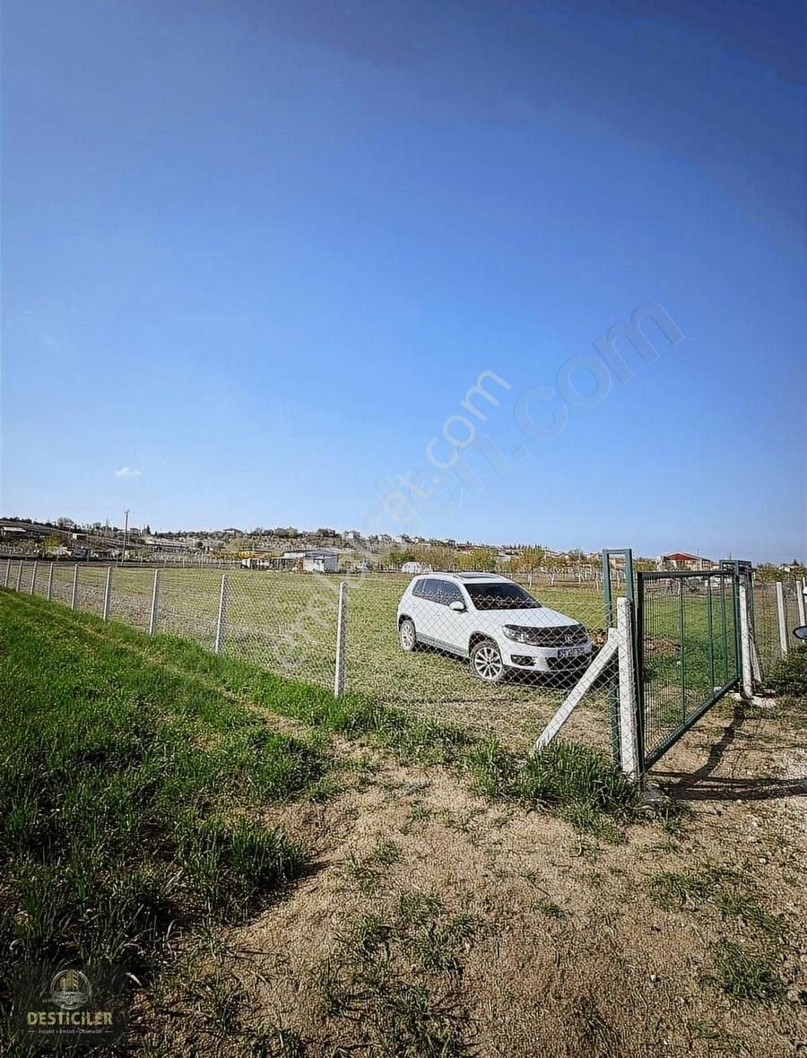 Ad-desticiler Gülpınar Mahallesi Satılık 2.068 M2 Tarla