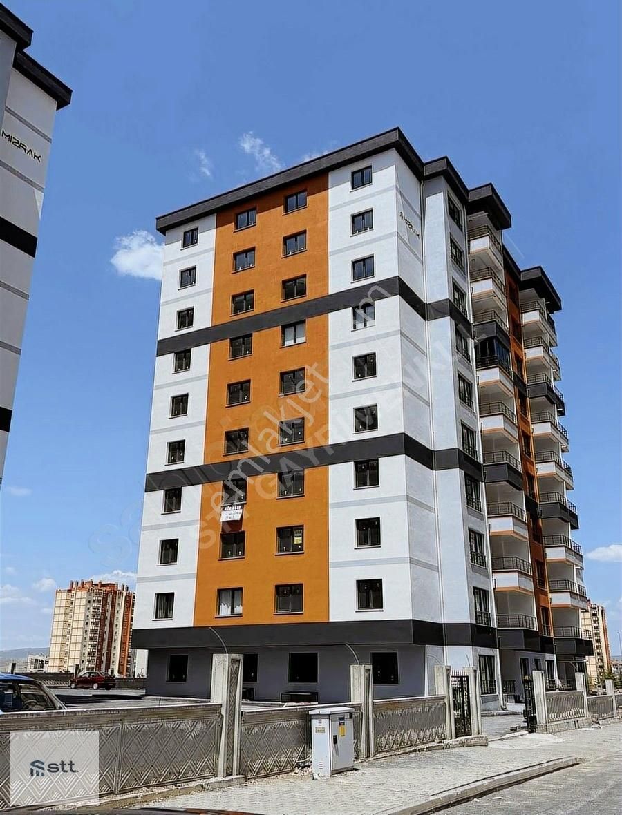 Stt Gyo'dan Beyazşehir'de 2.5+1 Sıfır Kiralık Lüks Daire