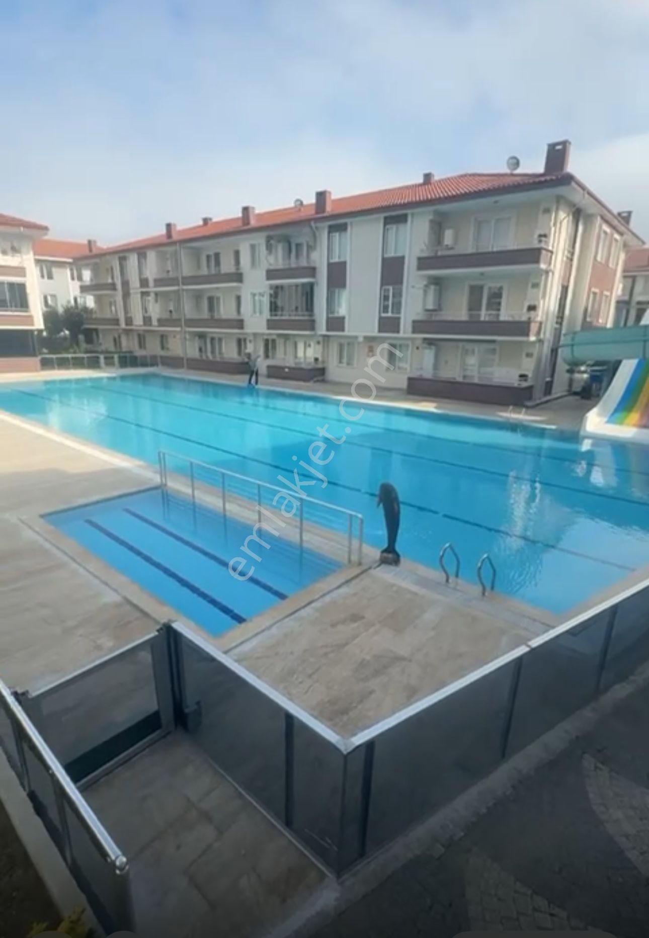 Karasuda Fırsat! Eşyalı Mutfak Ayrı Kombi Petekli 2+1