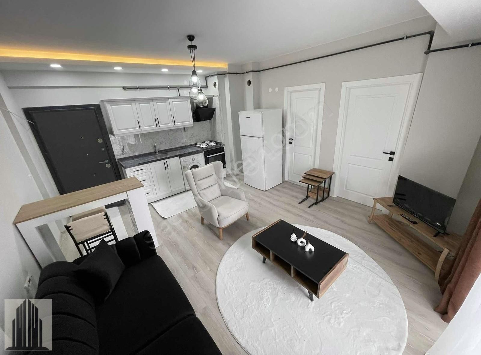 Kuvvet Den Ara Kat Lüx Dizayn Eşyalı Satılık 1+1 Daire.!!