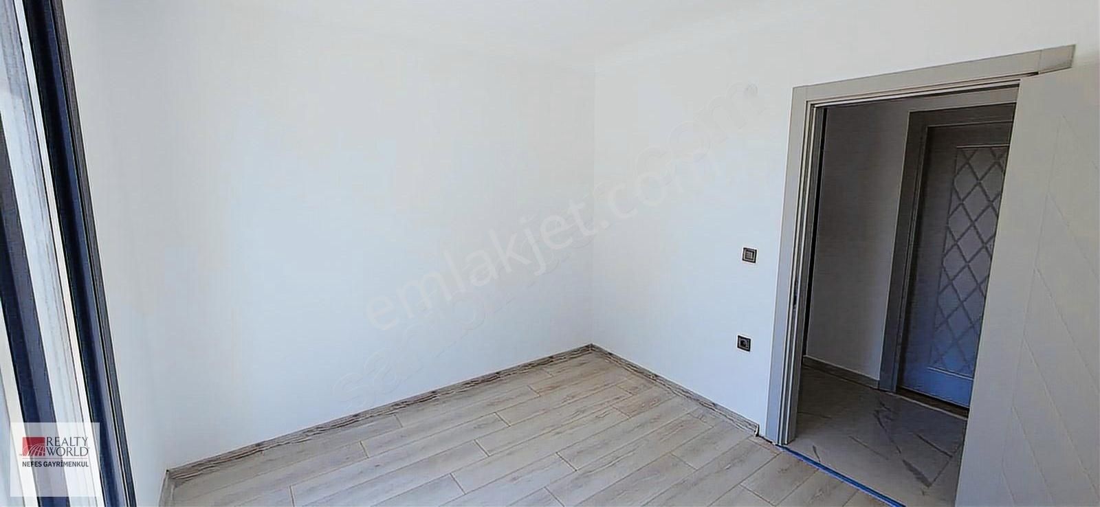 Rw Nefes'ten Bahçelievler'de Site İçi Bahçe Kullanımlı 2+1