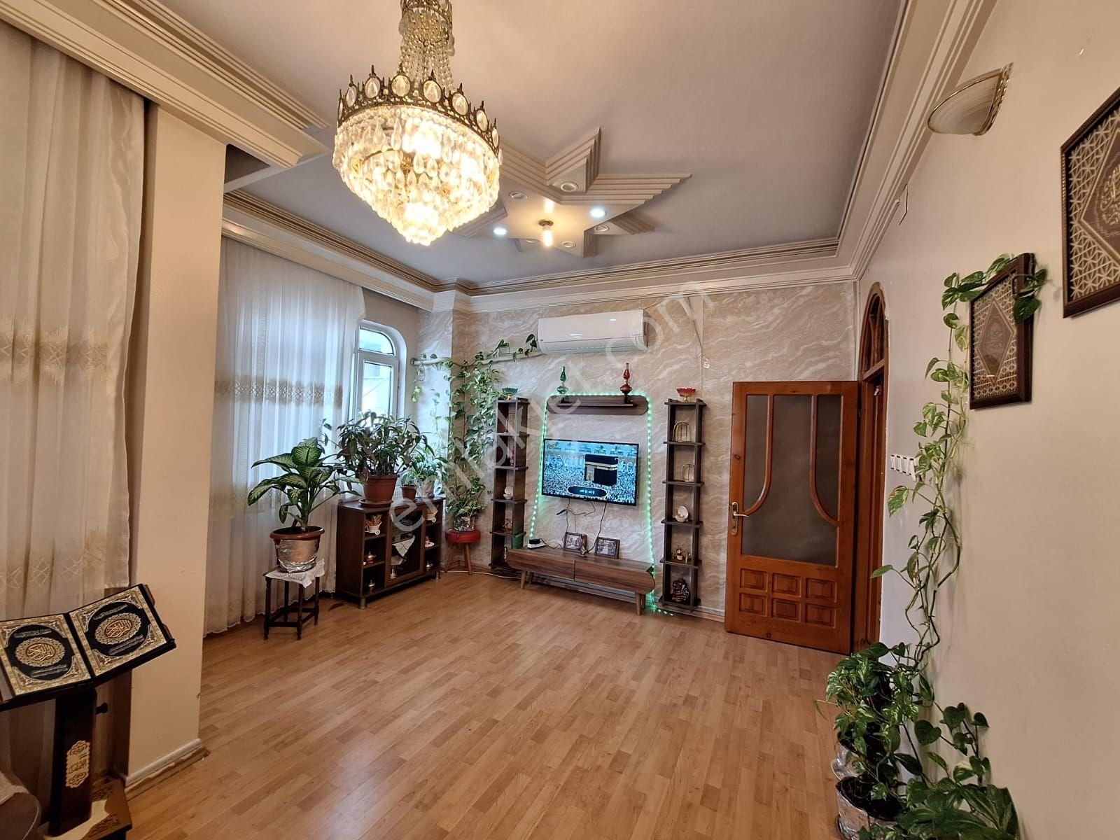 Şehir Merkezinde Geniş 3+1 Daire