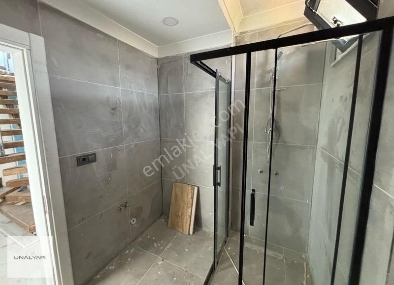 Müstakil Isıtmalı Havuz,bahçe Ve Otoparklı Oturuma Hazır Villa - Görsel 35