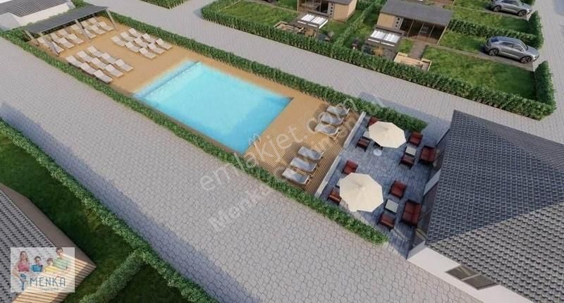 Ayvalık Gazikemalpaşa Yeşilköy Sitesinde Satılık Hobi Bahçesi