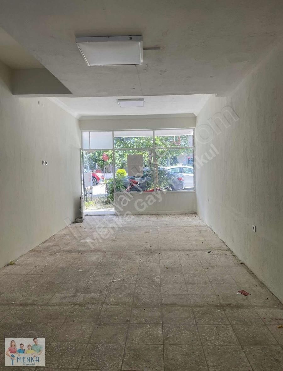 Manisa 75. Yıl Mahallesinde Kiralık Dükkan