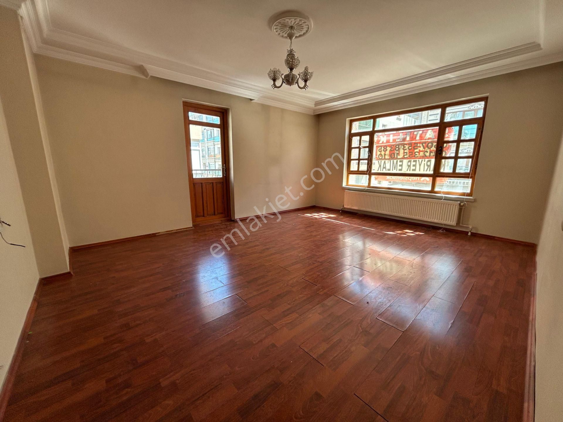 Aktepe Stadı Yanı Merkezi Konum Katta Ön Cephe Asansörlü 2+1 Daire !!!