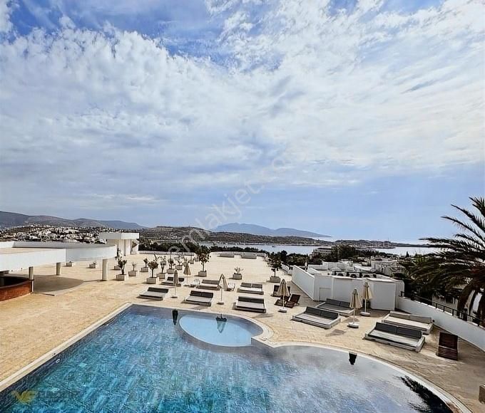 Bodrum Bitez'de Manzaralı Lüks 2+1 Rezıdans