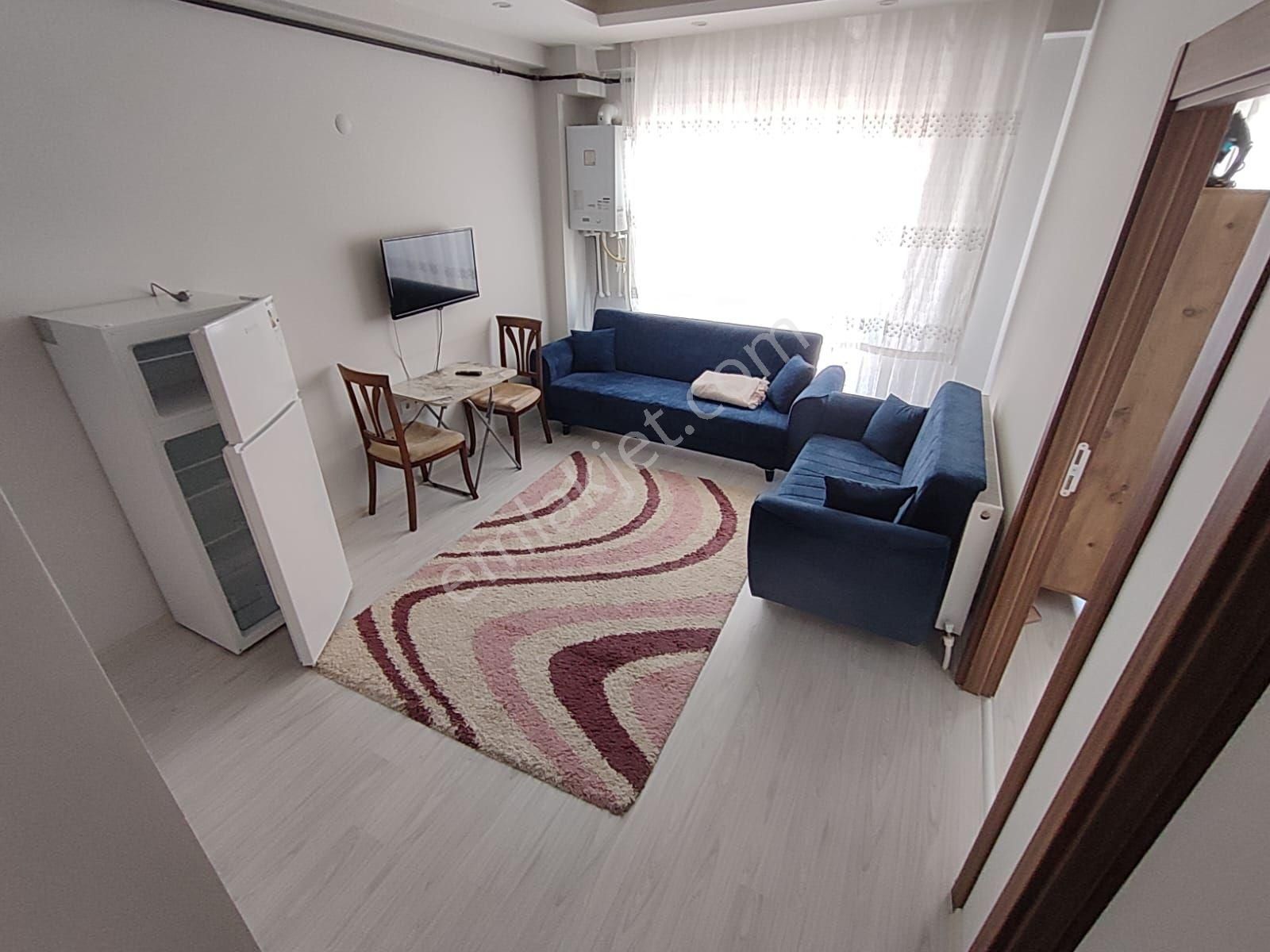 Balıkesir Gümüşçesme Pazar Yanı Eşyalı 1+1 Pırlantam Gayrimenkul