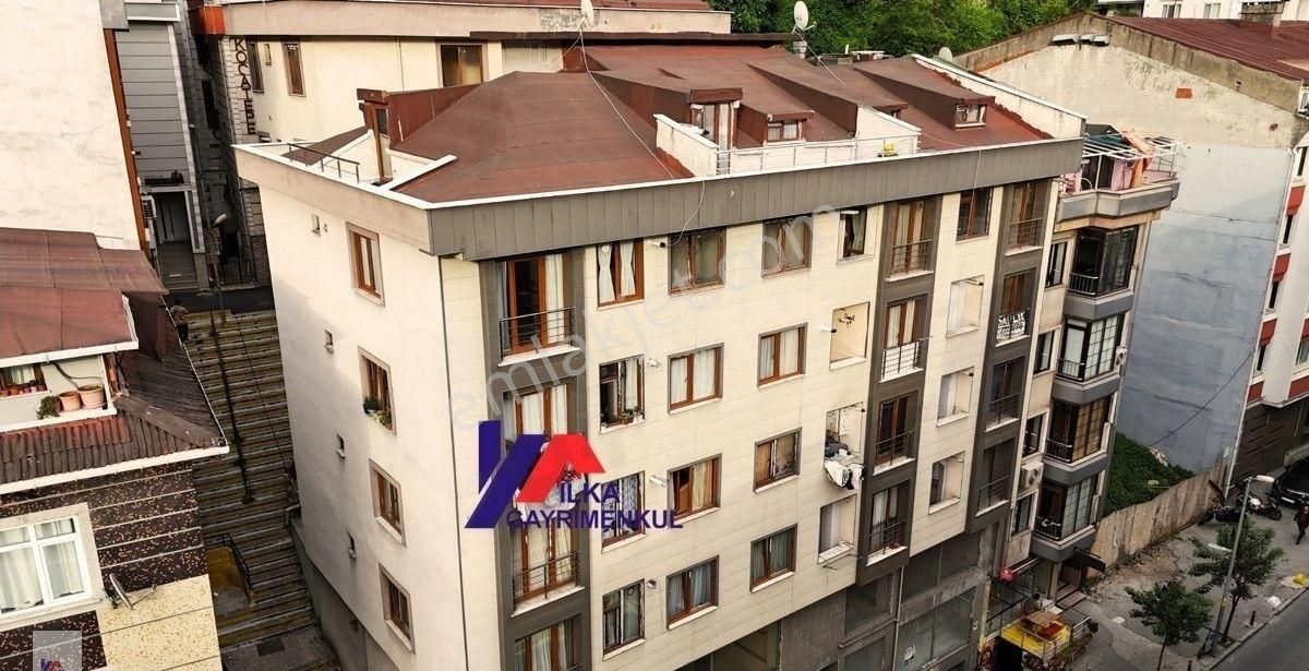 Emselsiz Ultra Lüks Mimari Tasarım Eşyalı 4+1 Metro-metrobüs