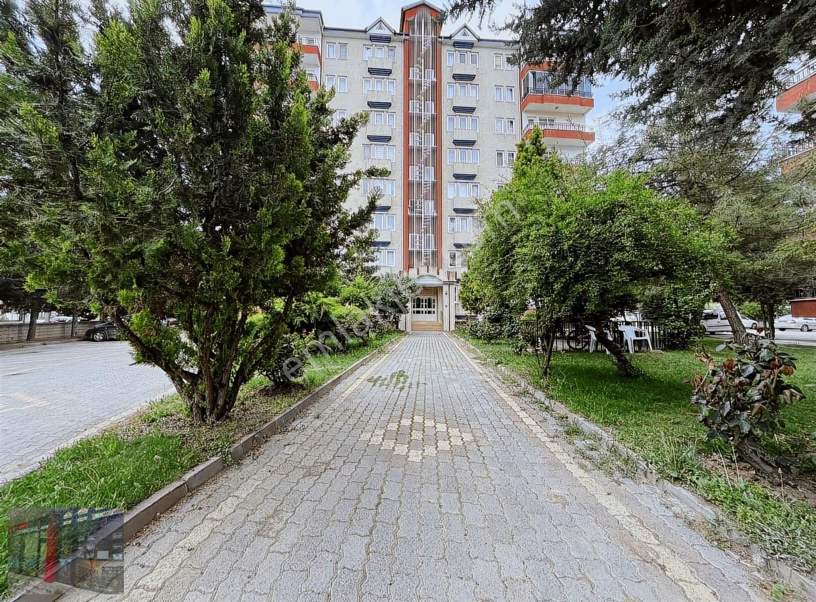 İmam Efendi Bulvarında 4+1 Kiralık Daire