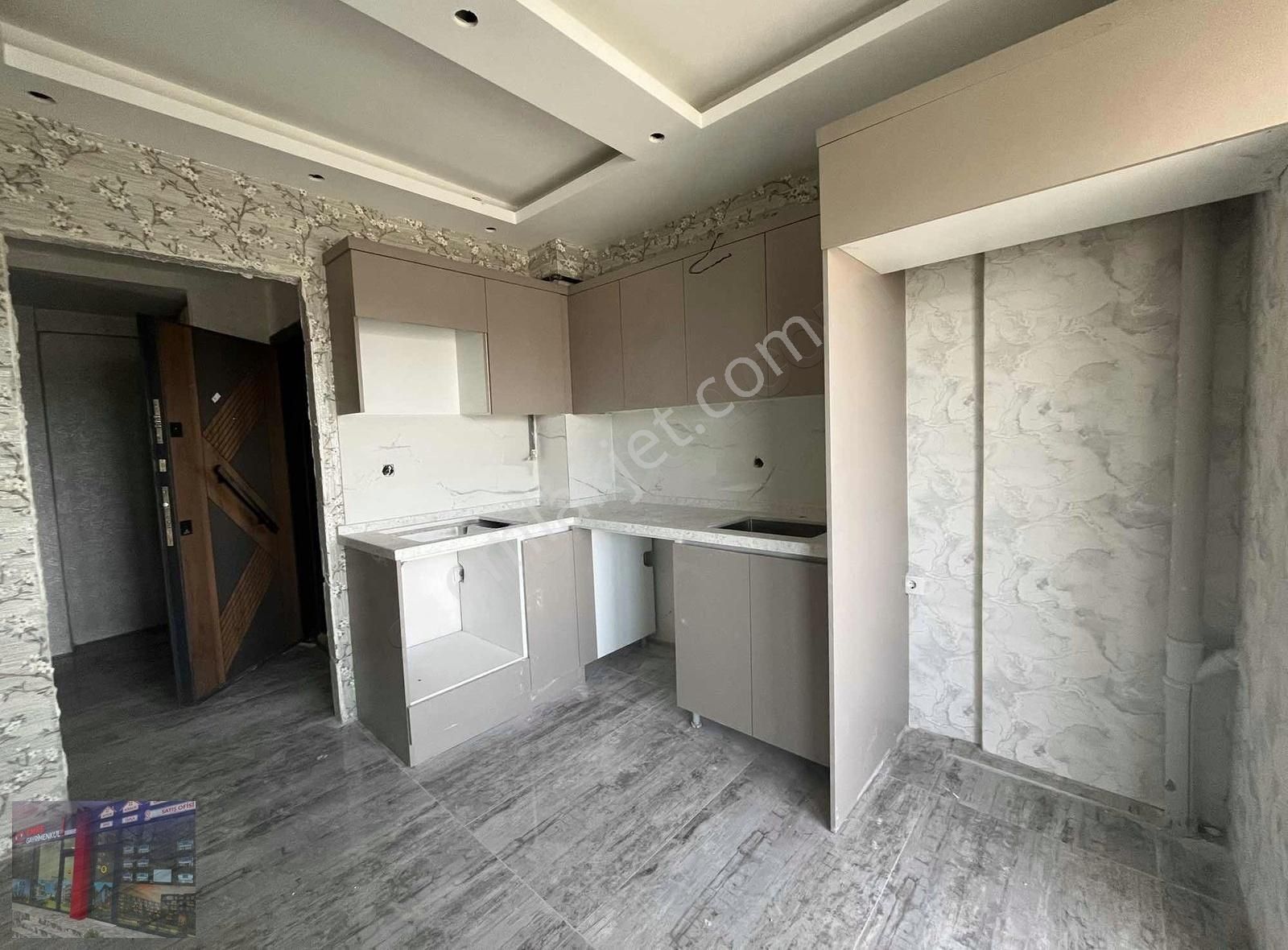 Emre Gayrimenkul'den Sürsürü'de 3+1 & 2+1 Satılık Sıfır Daireler