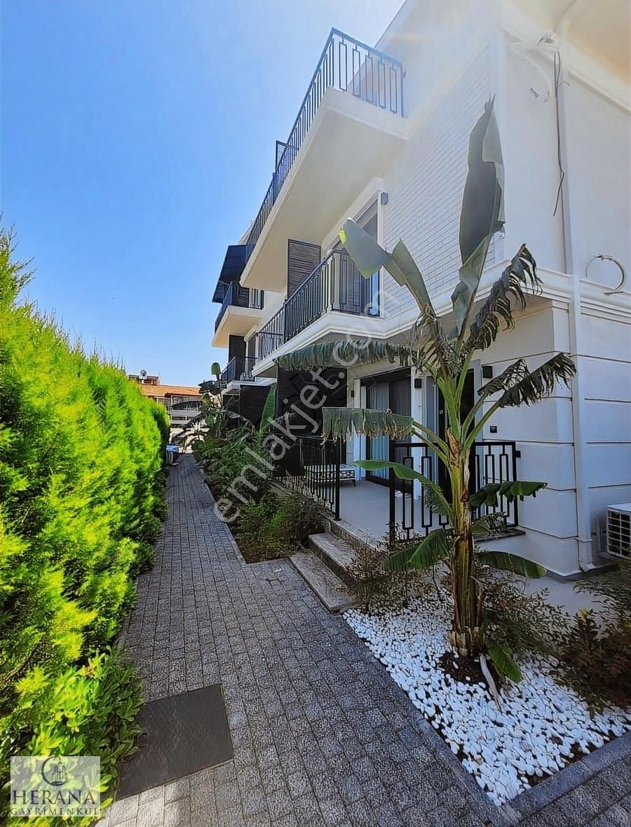 Foça'da Eşsiz Mimarisi İle Havuzlu Site İçerisinde Satılık 1+1 - Görsel 11