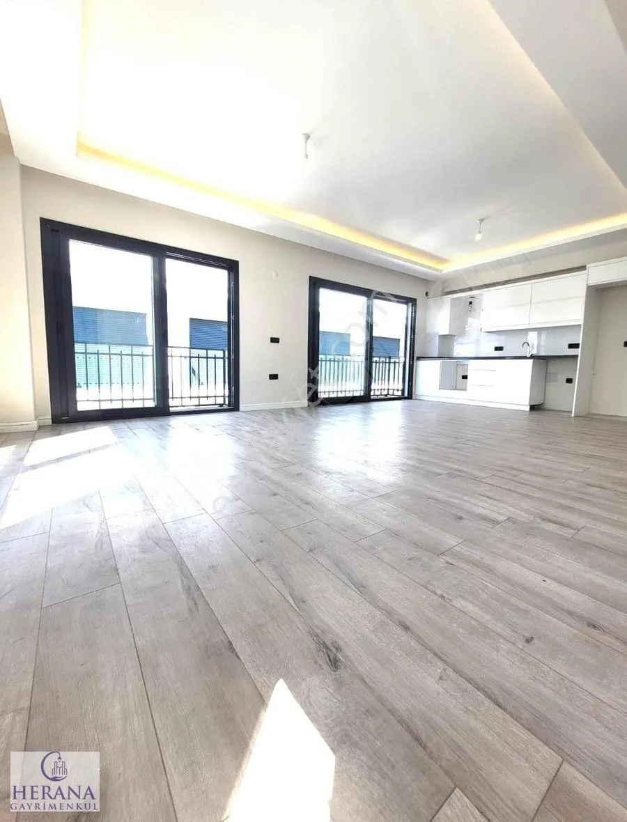 Şehir Merkezinde Asansörlü 2+1 Satılık Daire - Görsel 5