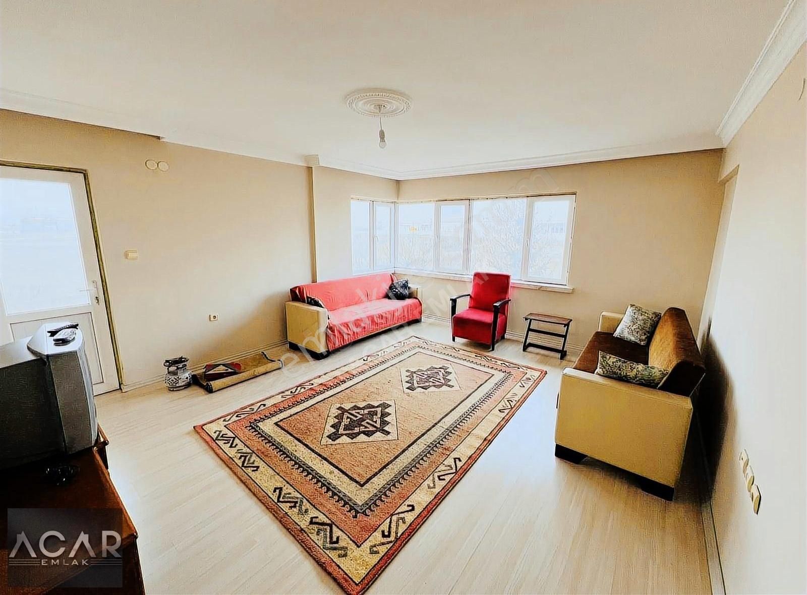 Acar Emlak"tan 3+1 Ara Kat Tam Güney Cephe Temz Masrafsız Kaçmaz